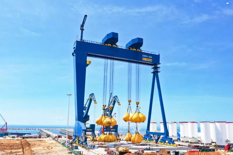 2000 tons goliath crane for sale