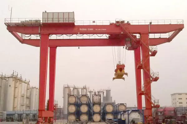 natural gas tank rail mount gantry crane