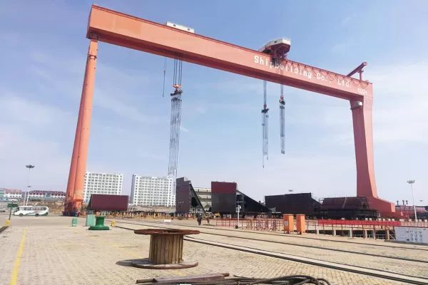 trusted shipyard cranes