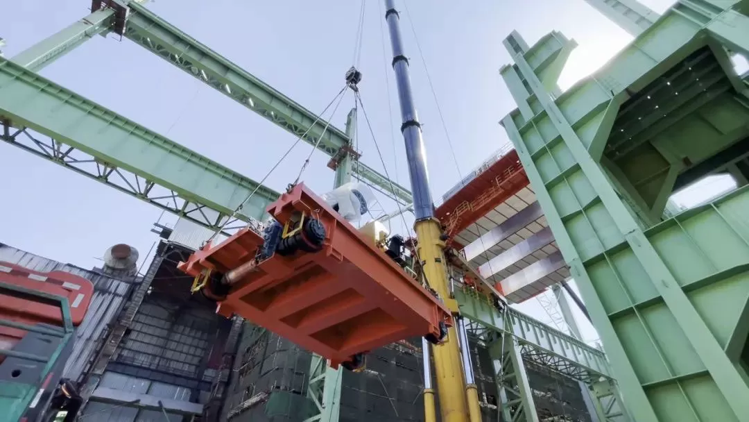 metallurgical crane installation