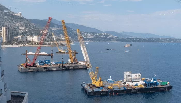 construction of crane barges1