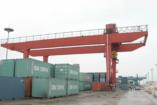 gantry crane railway container yard
